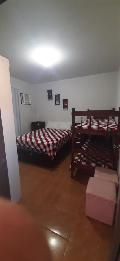 Casa 2 Quartos Em C / área Gourmet *